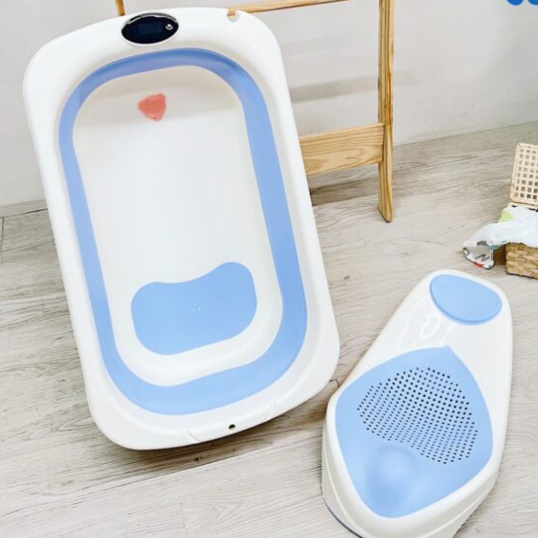 SafeKido Safe Splash Bath Tub with Bathseat